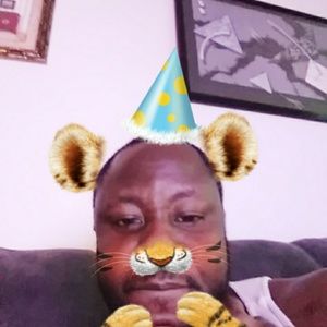 Meet your Posher, Francis